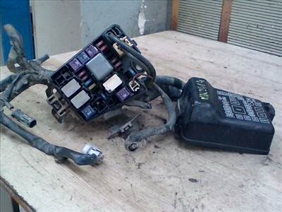 DAIHATSU Cuore 2007- (L276) Biztosítéktábla BCM BSI BSM SAM GEM modul 