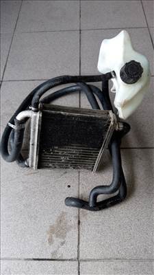 Aprilia SR Factory hűtő 