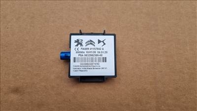 Opel Corsa F Antenna Erősítő 9832982380