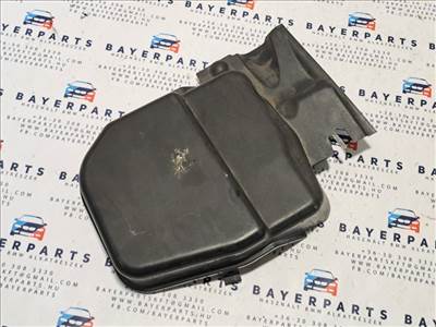 BMW E81 E82 E87 E88 E90 E91 E92 X1 pollenszûrőház felső rész pollen szûrő ház fedél jobb kicsi