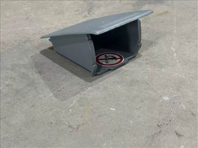 Ford Transit Tranzit MK7 06- Hamutál hamu tálca cigarettatartó 8515