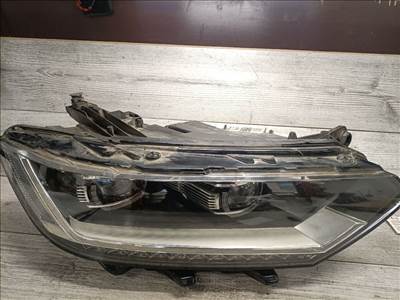 Volkswagen Passat B8 - Jobb xenon fényszóró  3g1941082g