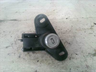 OPEL ASTRA G 97-04 Csomagtérajtó dugózár