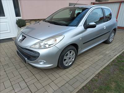 Eladó 2011-es Peugeot 206+ 91000 km-el!
