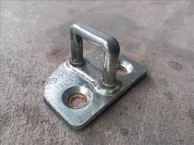 Renault Master Opel MOVANO 10- Ajtó zár ellen db rögzítő fogadó 736