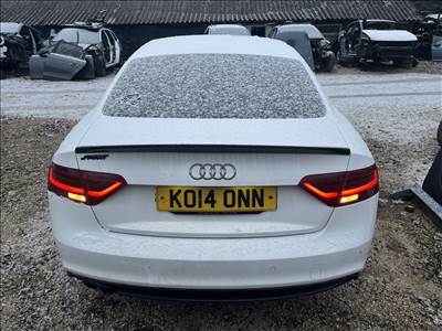 Audi A5 (8T) Sline hátsó lámpa szett
