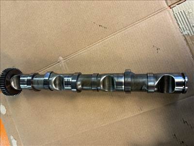 Audi A6 (C5 - 4B) 2.5 tdi vezérműtengely  059102bd