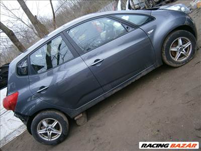 Kia Venga bontott alkatrészei