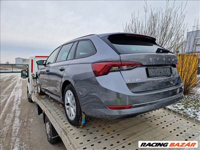 Skoda Octavia IV bontott alkatrészei