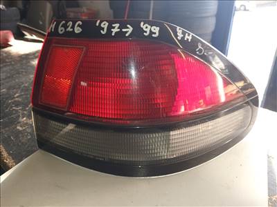 Mazda 626 (GF) JOBB KÜLSŐ HÁTSÓ LÁMPA koito22061825