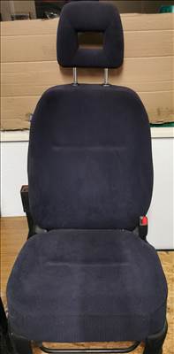 Honda FR-V Jobb első ülés