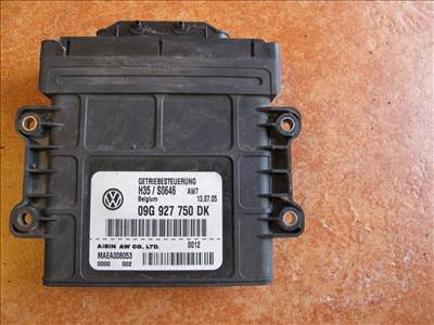 Volkswagen Golf V automataváltó vezérlő elektronika  09g927750dk