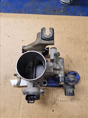 Toyota Rav 4 00-05 Fojtószelep