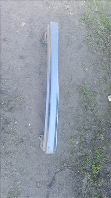 Skoda Fabia III Hátsó lökhárító alsó merevítő 