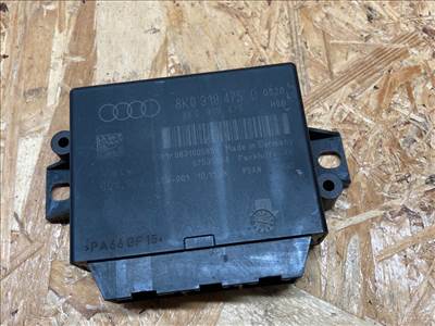 Audi A5 (B8 - 8T) tolatóradar vezérlő  8k0919475d