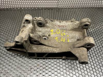 Peugeot 206 genarátor tartó bak 9636257580