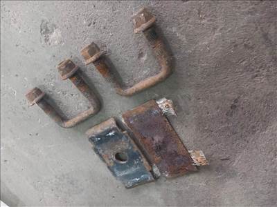 Ford Transit Tranzit Mk6 00- Laprugó lap cuppánt csavar tányér 11674