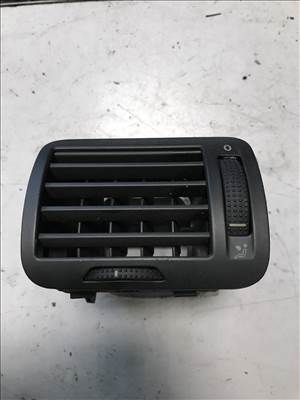 Volkswagen Passat B5 - bal légbefúvó 3b0819703a