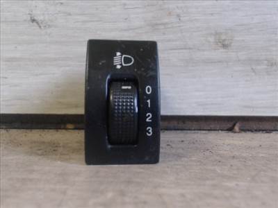 DAEWOO NUBIRA 99-03 Fényszórómagasság állító kapcsoló