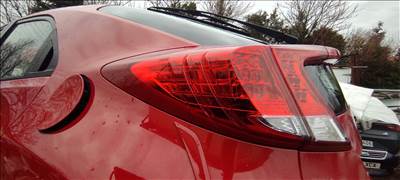 Honda Civic IX Bal hátsó külső lámpa 