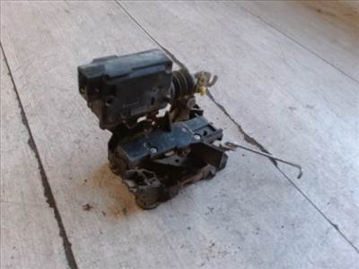 RENAULT TWINGO 98-07 Bal első ajtó zárszerkezet központi záras