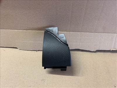 Suzuki Swift műszerfal burkolat 7383368l0