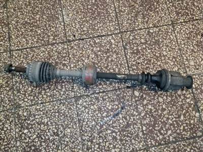 Renault Clio II Jobb Féltengely *151009*