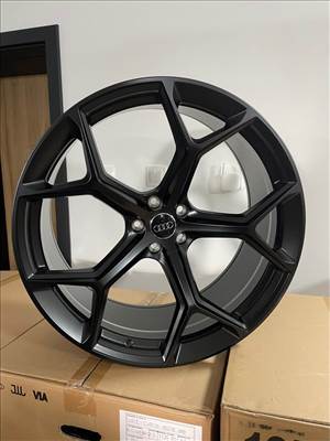 Audi Rs6 style 22” alufelni