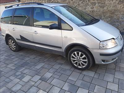  Vw Sharan 1.9pdtdi AUY alkatrészei eladók! 