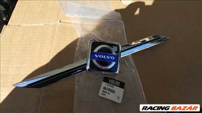 Volvo 8678555 S40 V50 díszrács embléma