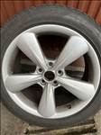  5x100 lyukosztású 18" újszerű alufelni, rajta 245/45 újszerű Goodyear téli gumi gumi 