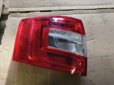 Skoda Octavia III kombi bal hátsó lámpa 