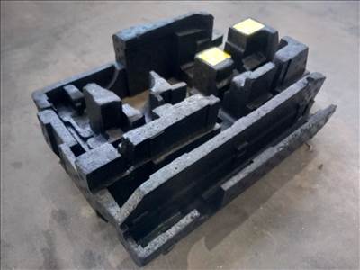 Renault MASTER Opel MOVANO 10- Emelő kulcs vonószem tartó szivacs 7313