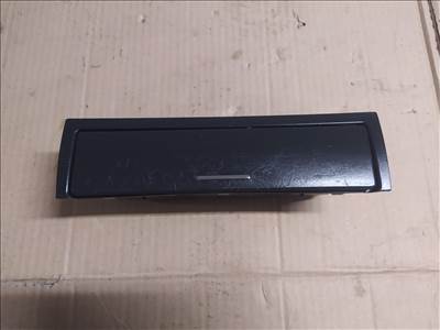 BMW E46 320D műszerfal tároló eladó!