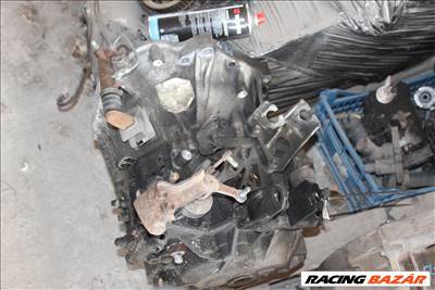 Toyota Corolla Verso 2004 2.2D  sebességváltó 