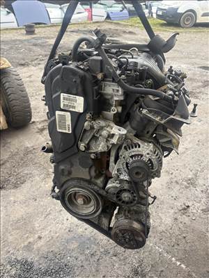 Volvo V50 2.0D fűzött blokk hengerfejjel 