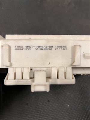 Ford Focus Mk2 GEM karosszéria modul 4m5t14a073bh