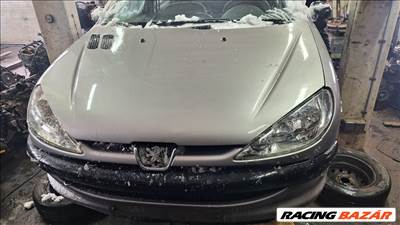Peugeot 206 motorháztető 