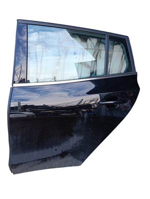 Ford Focus Mk4 Bal hátsó ajtó kombi fekete 