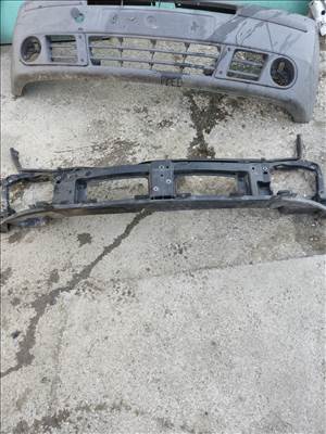 Renault Trafic II homlokfal 