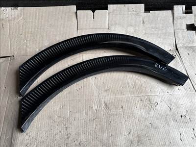 Kia EV6 Bal hátsó sárvédő díszléc 87743-cv100