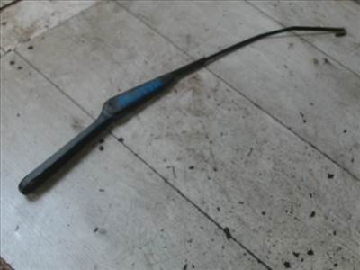 CITROEN BERLINGO 02-08 Ablaktörlő kar jobb első