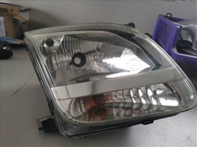 Suzuki Ignis II SUZUKI IGNIS II (MH) Jobb Fényszóró  p2753r