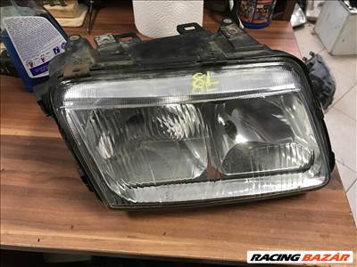 Audi A3 (8L) ( FL előtti) jobb fényszóró