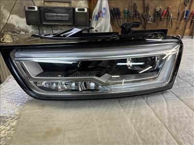 Audi Q3 8U Led fényszóró  8u0941773