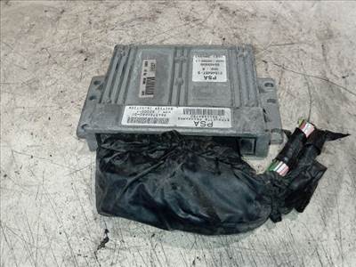 Citroën Xsara Picasso Motorvezérlő *134992* 964378668001