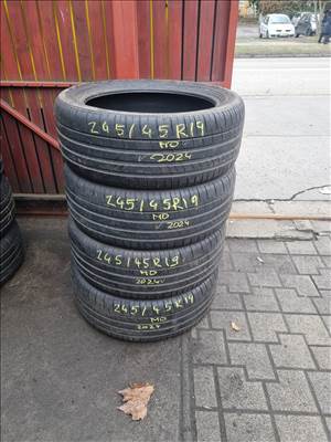  245/4519" újszerű Pirelli P Zero PZ4 nyári gumi 4db 