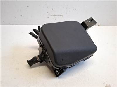 Mazda CX-3 bal első biztosítéktábla motortér D09W66767