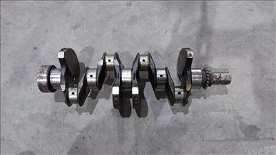 Nissan Terrano WD21 87- 2.4 Főtengely fő forgattyús tengely 8336