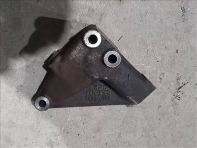 Iveco DAILY 00 2.8 bal oldali motortartó motor tartó bak konzol 1491